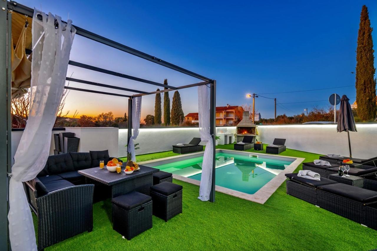 Complex Villa White Пула Экстерьер фото