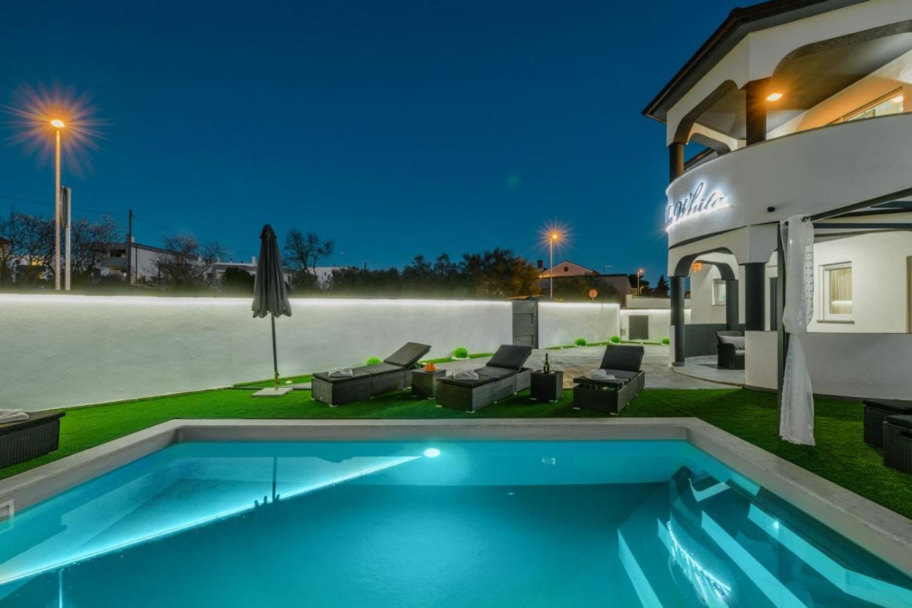 Complex Villa White Пула Экстерьер фото